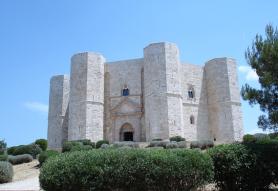 Hrad Castel del Monte