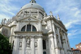 Benátky - kostel Santa Maria delle Salute