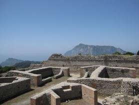 Císař Tiberius a vila Jovis
