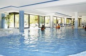 Italský hotel Garda Bellevue s vnitřním bazénem
