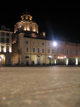 Turínský kostel Chiesa di San Lorenzo