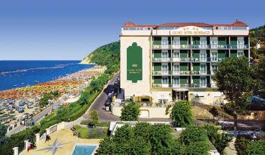 Italský hotel Grand Michelacci u moře
