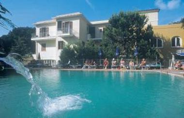 Italský hotel Cleopatra s bazénem