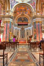 Malta a město Mdina - vnitřek katedrály