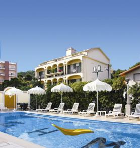 Italský hotel Grand Michelacci s bazénem