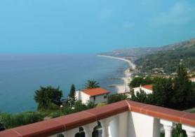 Italský hotel Santa Lucia - pohled na moře