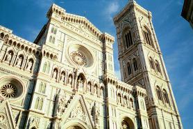 Italské město Florencie s katedrálou
