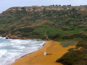 Ostrov Gozo - pláž Ramla Bay