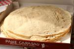 Sardinie - typický chléb Pane carasau